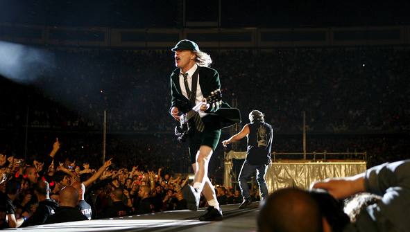 ESPAÑA: CONCIERTO ACDC