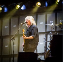 cliff_williams_coachella.jpg