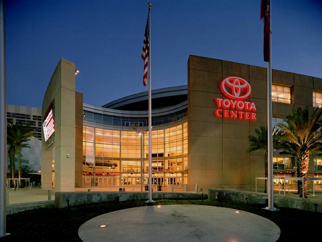 Toyota_Center_acdc.jpg