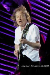 prague_acdc_2016__21_.jpg