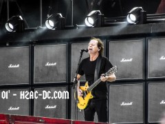 acdc_prague_2.jpg