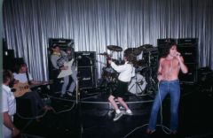 acdc_028.jpg