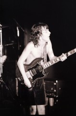 19800629-ACDC-Concert-Namur-07.jpeg