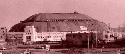 checkerdome_saint_louis_acdc.jpg