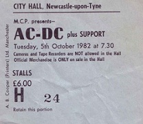 acdctix1982.jpg