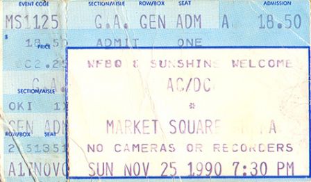 25111990marketsquare.jpg