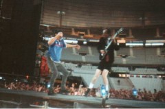 acdc_stade_de_france_2001_10.jpg