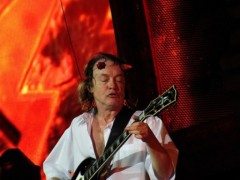 884375acdc5a_m.jpg