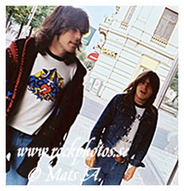 01.jpg