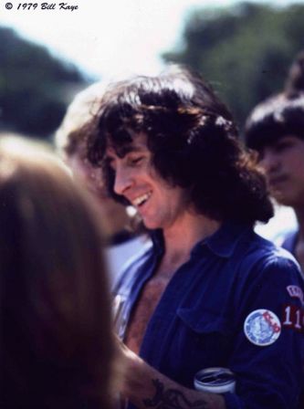 bon_scott_4_by_killybay-d30pcm0.jpg